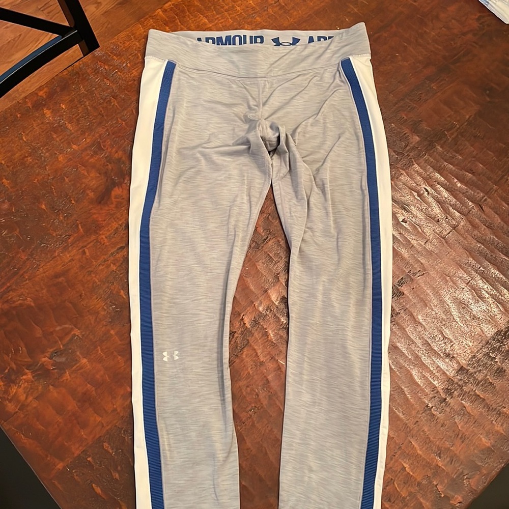 Women’s UA long leggings